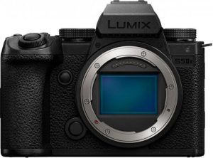 Panasonic Lumix DC-S5 II X